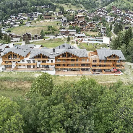Apartment Luxueux 4* 6-8 Pers A Champagny Avec Balcon, Parking, Wifi Et Services Inclus - Fr-1-638-19 *