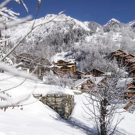 Apartment Luxueux 4* 6-8 Pers A Champagny Avec Balcon, Parking, Wifi Et Services Inclus - Fr-1-638-19 *