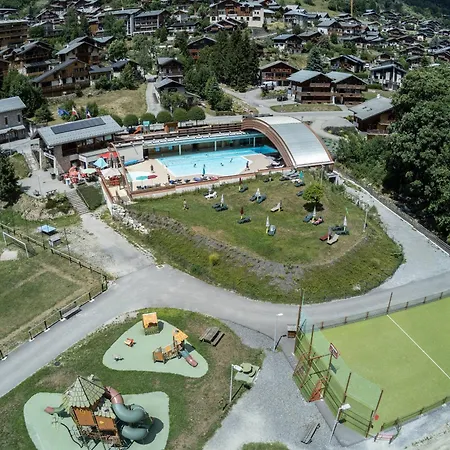 Luxueux 4* 6-8 Pers A Champagny Avec Balcon, Parking, Wifi Et Services Inclus - Fr-1-638-19 Apartment La Plagne