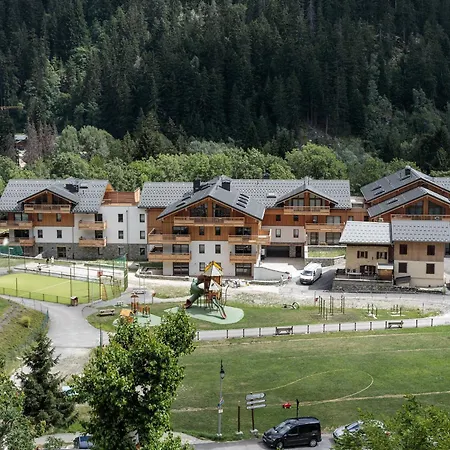 Luxueux 4* 6-8 Pers A Champagny Avec Balcon, Parking, Wifi Et Services Inclus - Fr-1-638-19 La Plagne